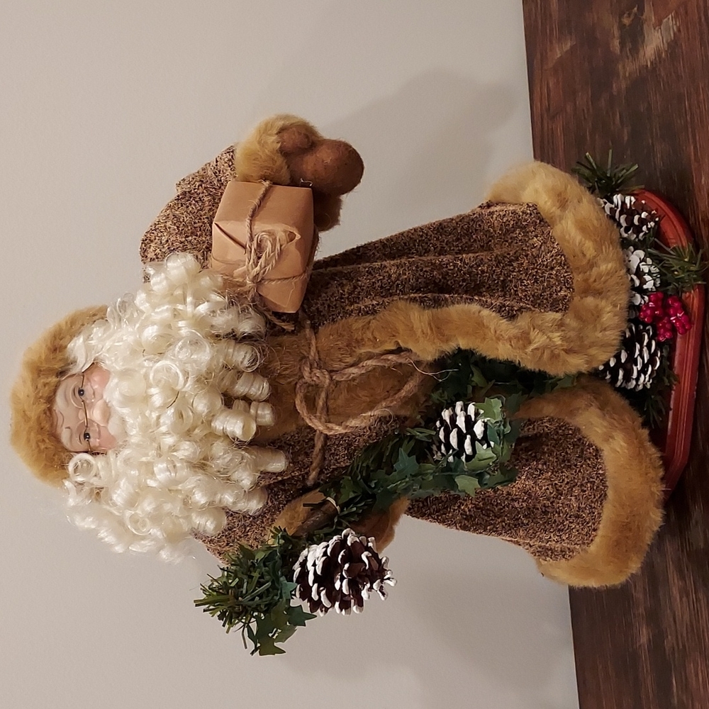 Old World Santa